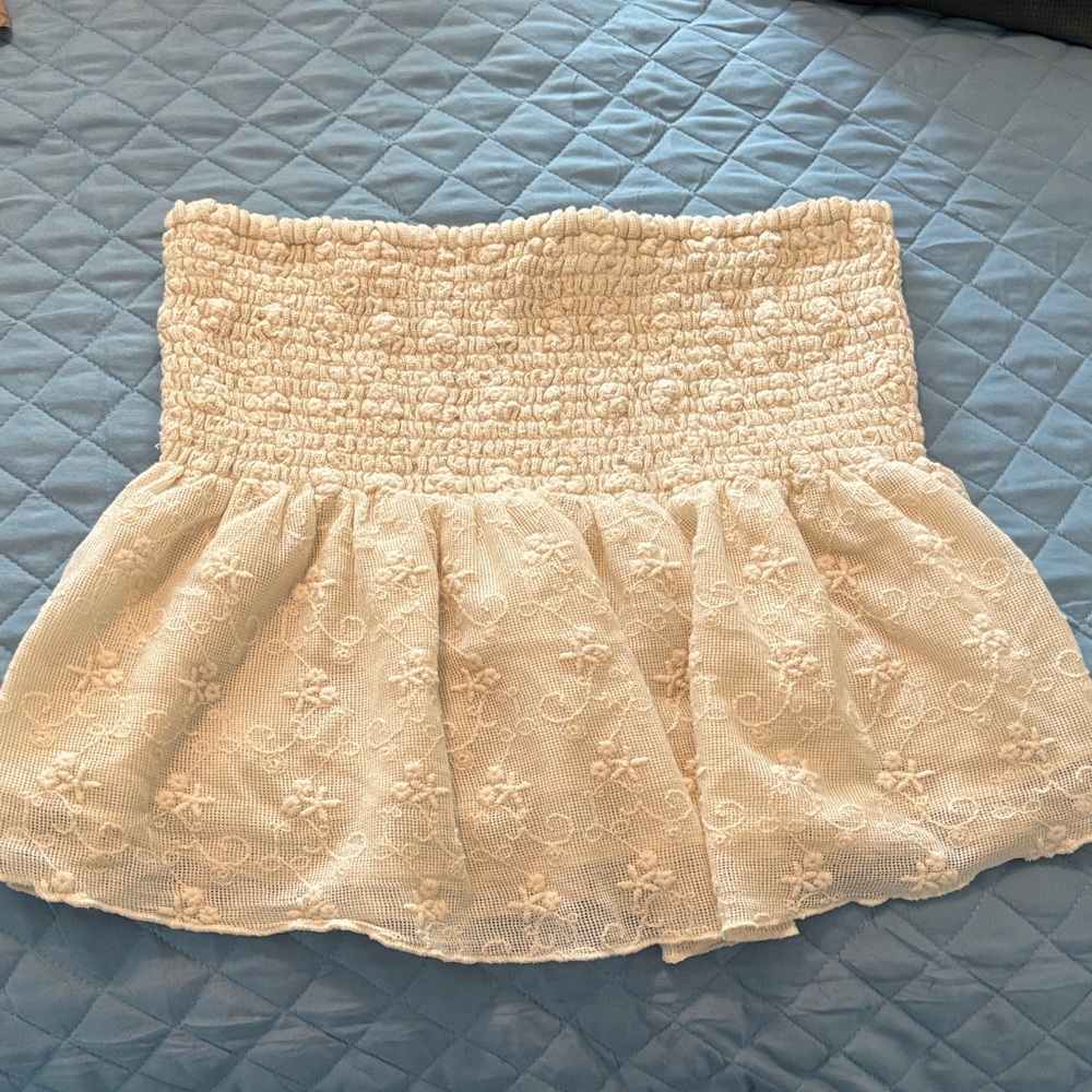 Elegant Cream Lace Tube Top